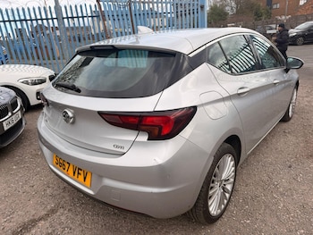 Used Vauxhall Astra 2017 for sale - 78965434: Photo