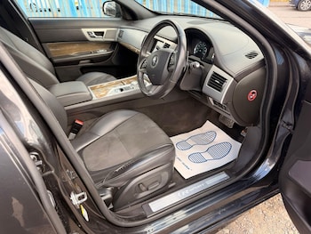 Used Jaguar XF 2014 for sale - 78516552: Photo