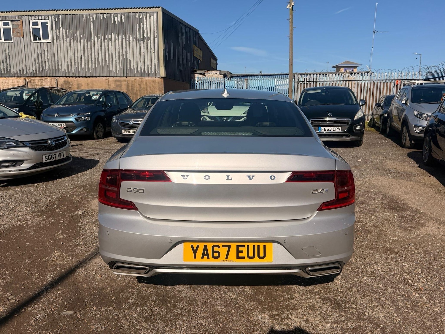 Used Volvo S90 2018 for sale - 77970216: Photo 8