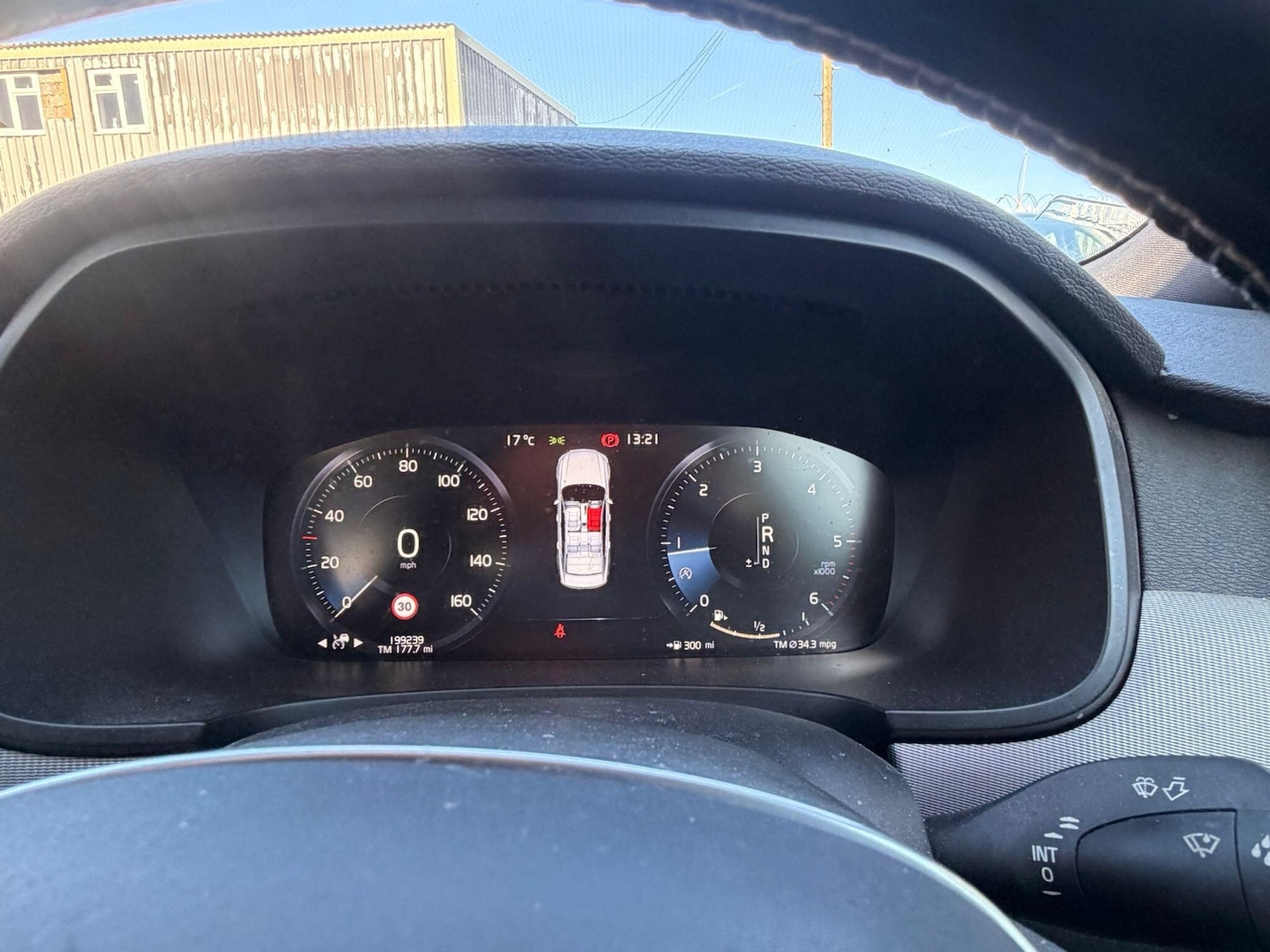 Used Volvo S90 2018 for sale - 77970216: Photo 9