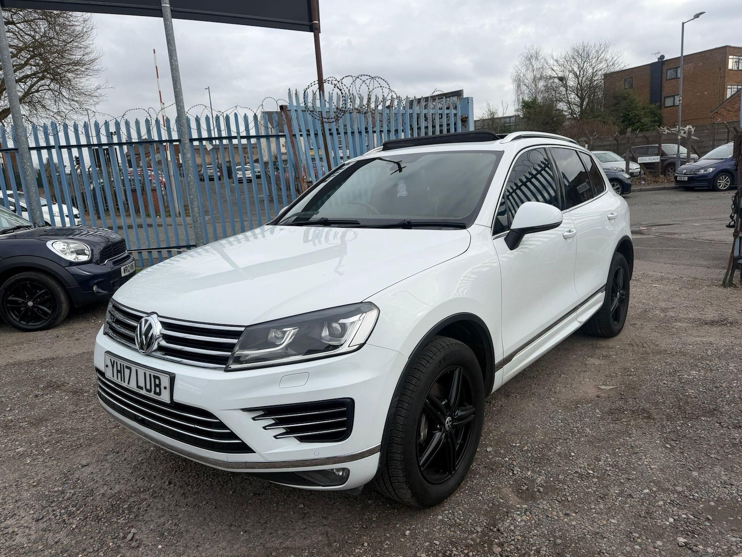 Used Volkswagen Touareg 2017 for sale - 77752875: Photo 13