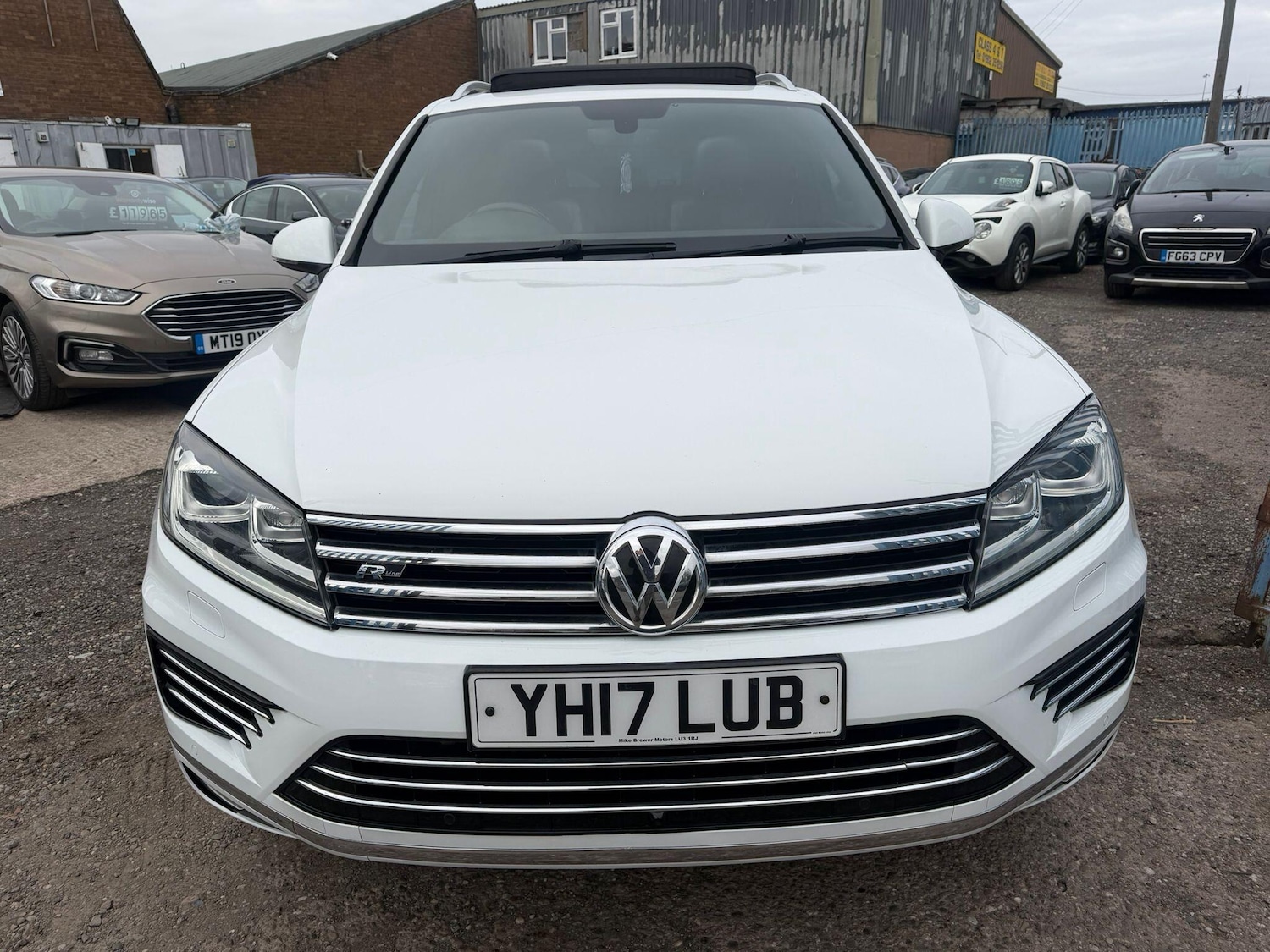 Used Volkswagen Touareg 2017 for sale - 77752875: Photo 16