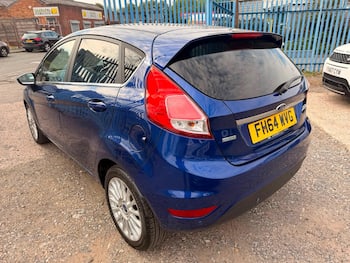 Used Ford Fiesta 2015 for sale - 79658378: Photo