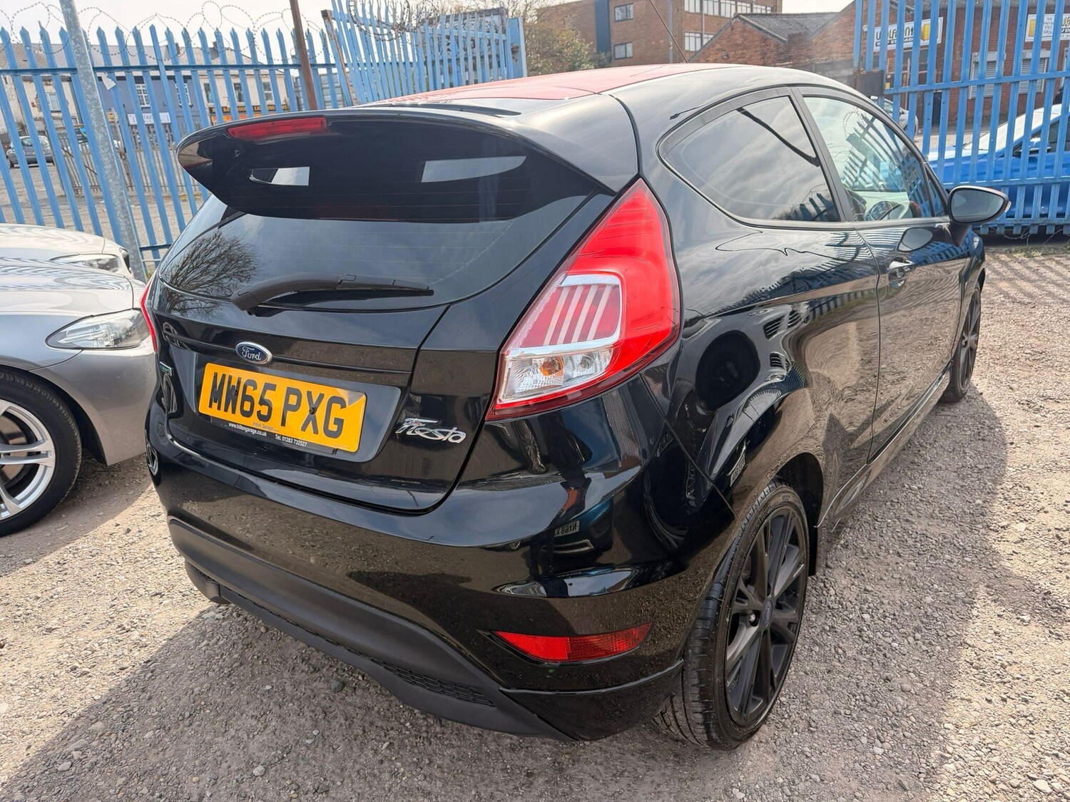 Used Ford Fiesta 2015 for sale - 78157157: Photo 11