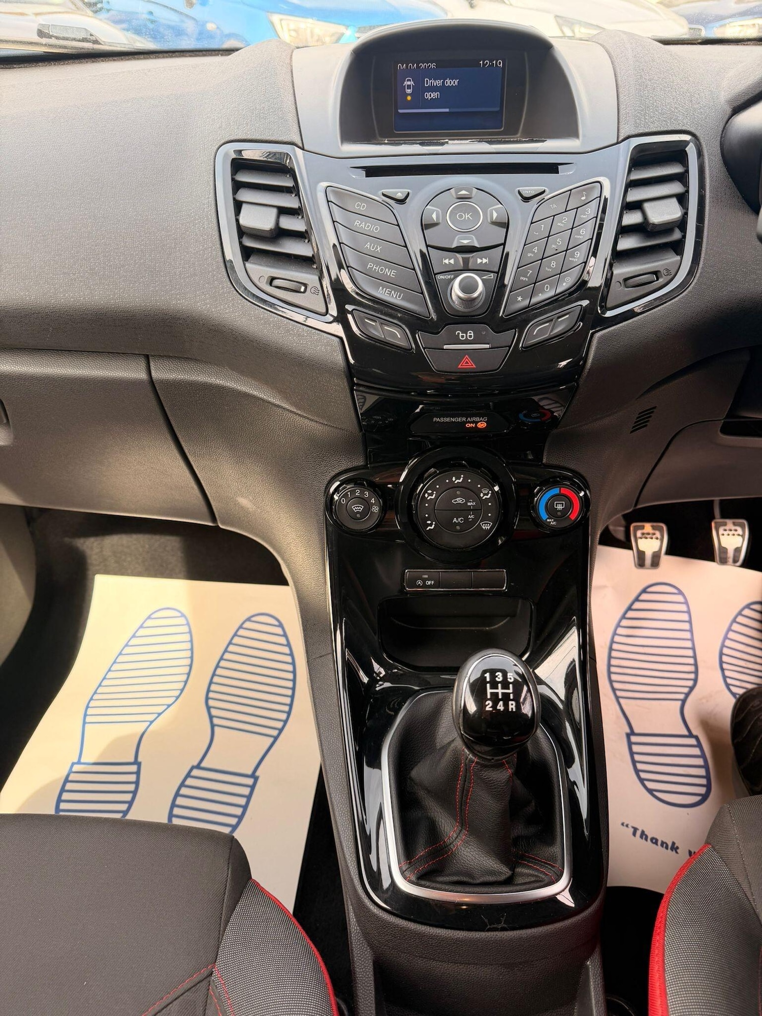 Used Ford Fiesta 2015 for sale - 78157157: Photo 6