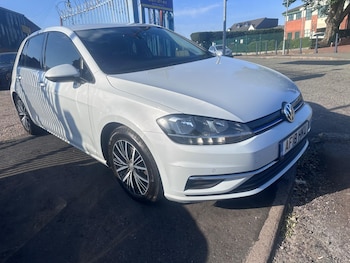 Used Volkswagen Golf 2018 for sale - 79337163: Photo