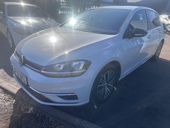 Used Volkswagen Golf 2018 for sale - 79337163: Photo