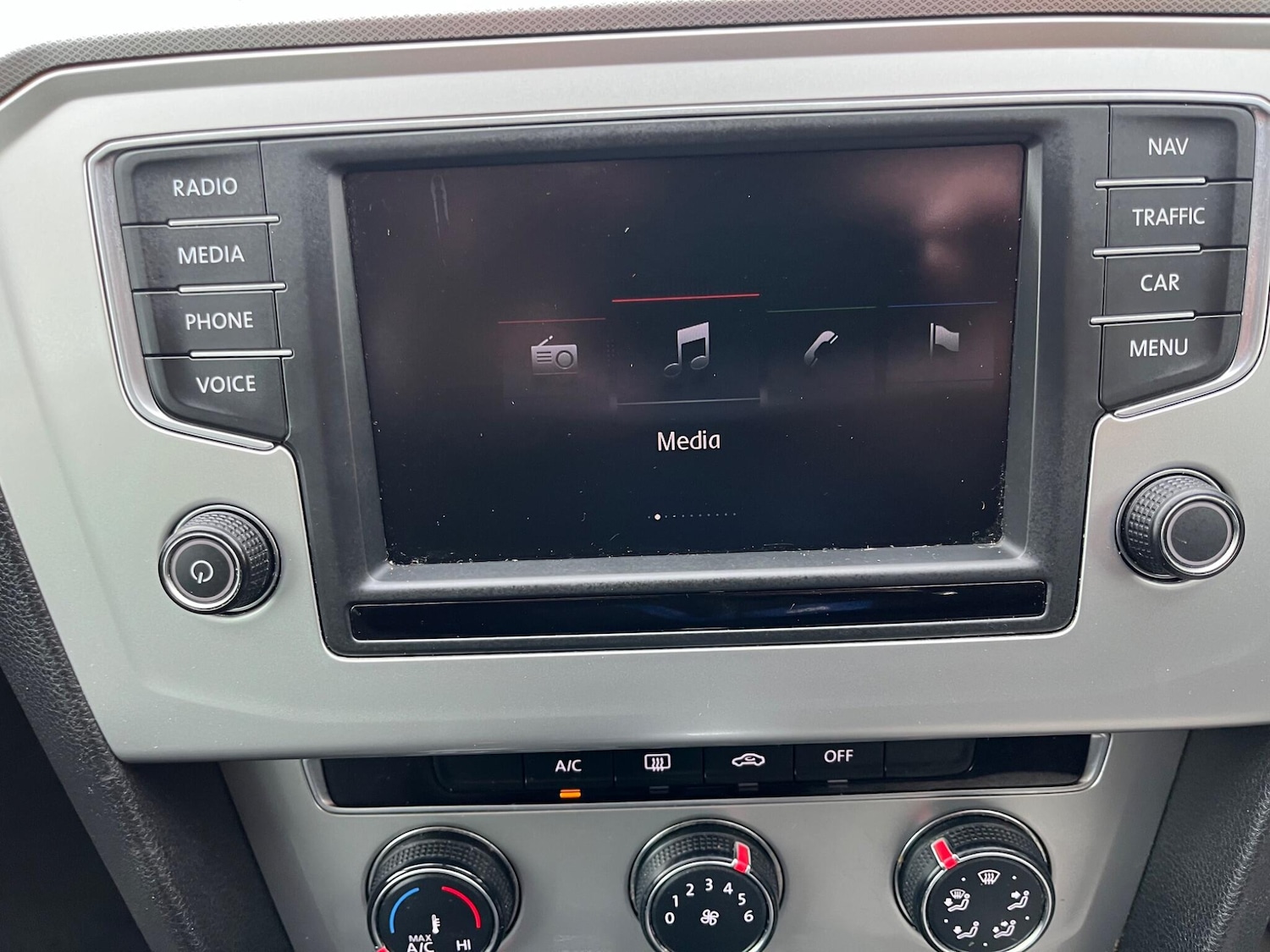 Used Volkswagen Passat 2016 for sale - 76270374: Photo 48
