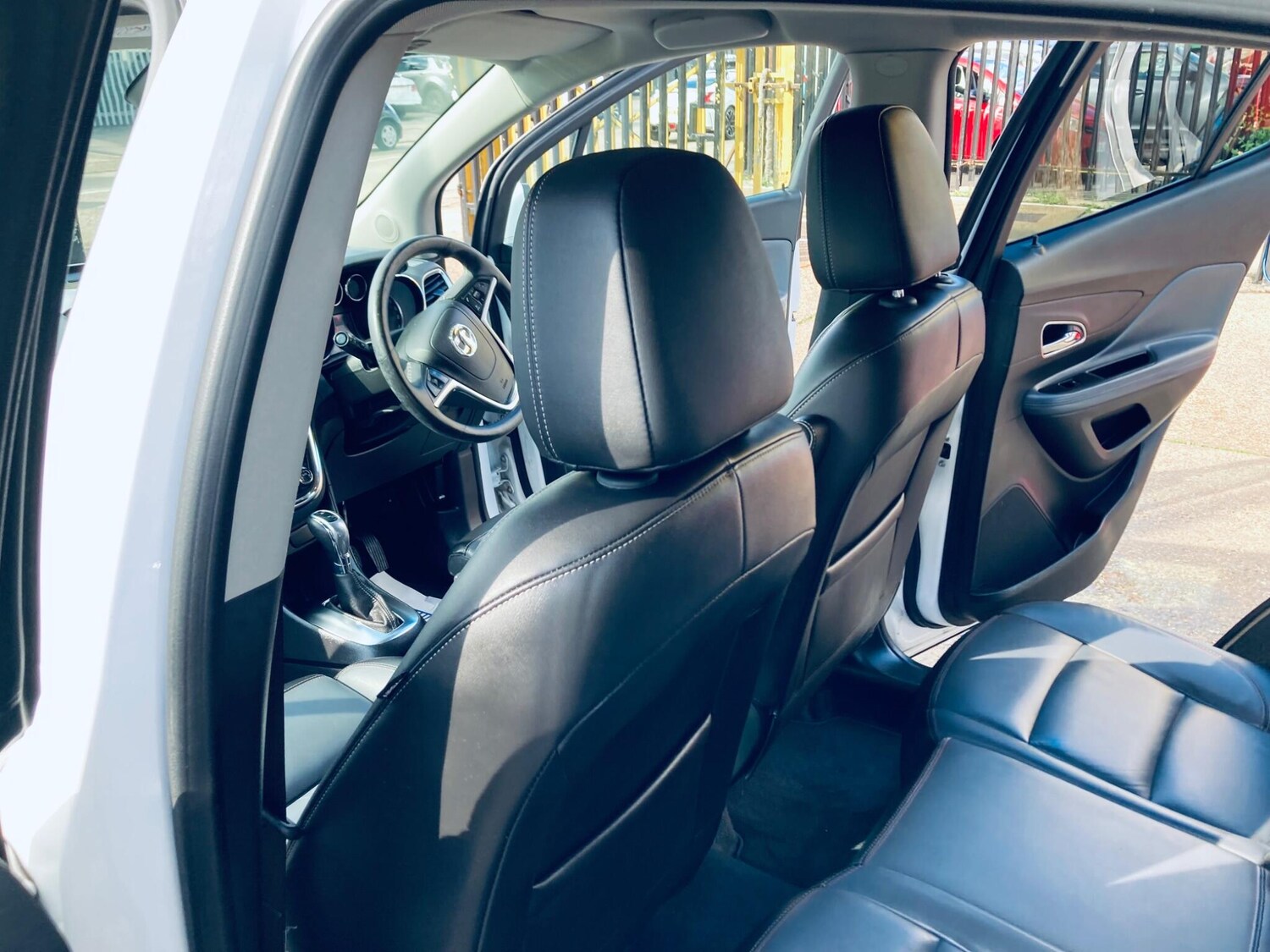 Used Vauxhall Mokka 2015 for sale - 75858284: Photo 22