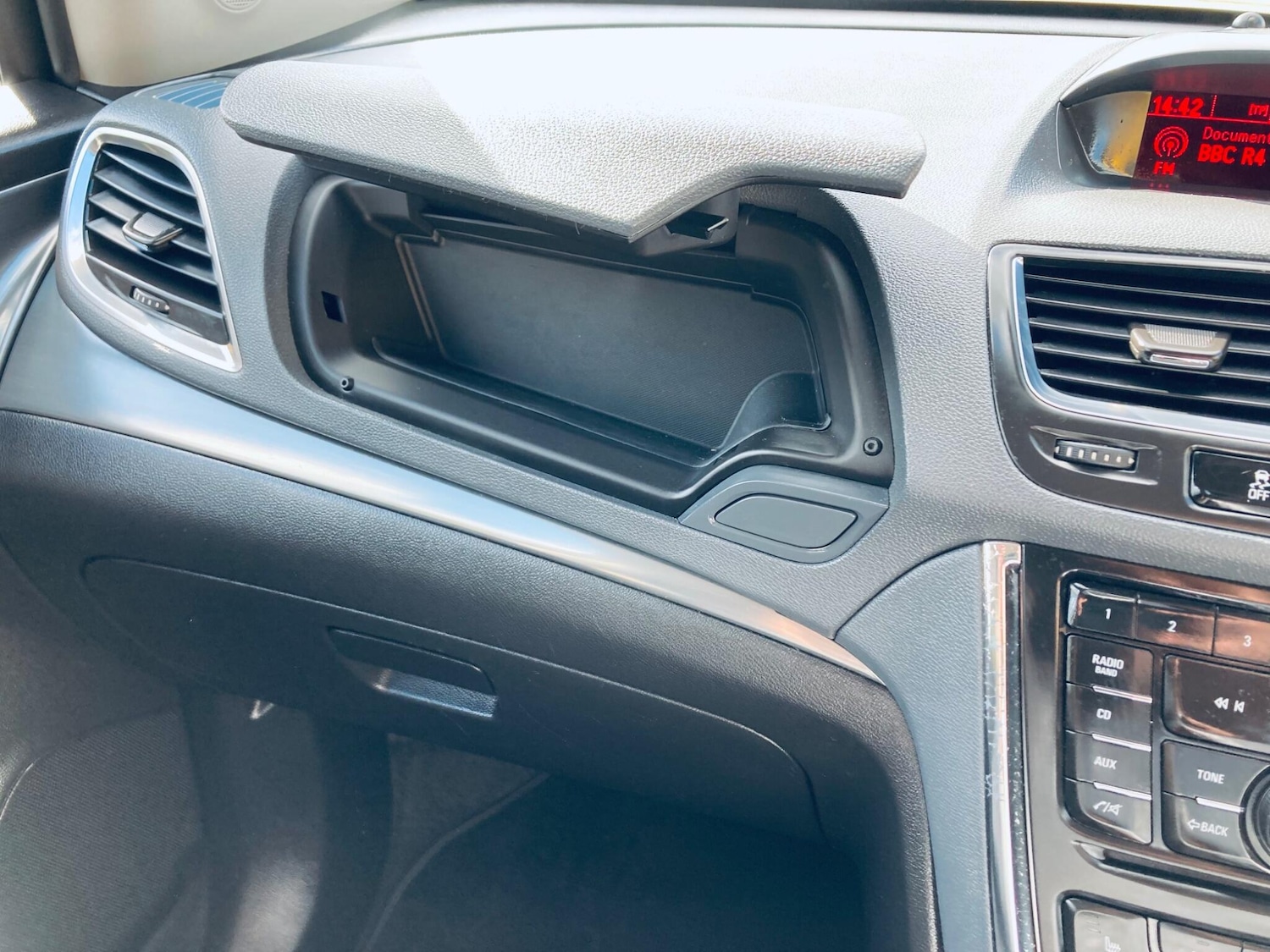 Used Vauxhall Mokka 2015 for sale - 75858284: Photo 36