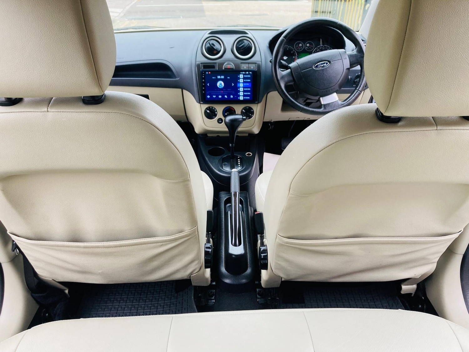 Used Ford Fiesta 2006 for sale - 76260309: Photo 28