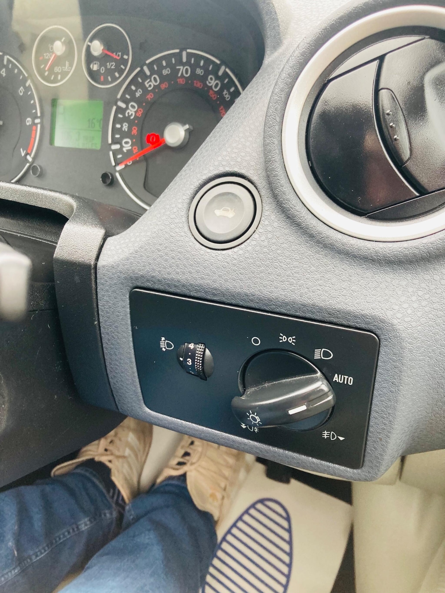 Used Ford Fiesta 2006 for sale - 76260309: Photo 50