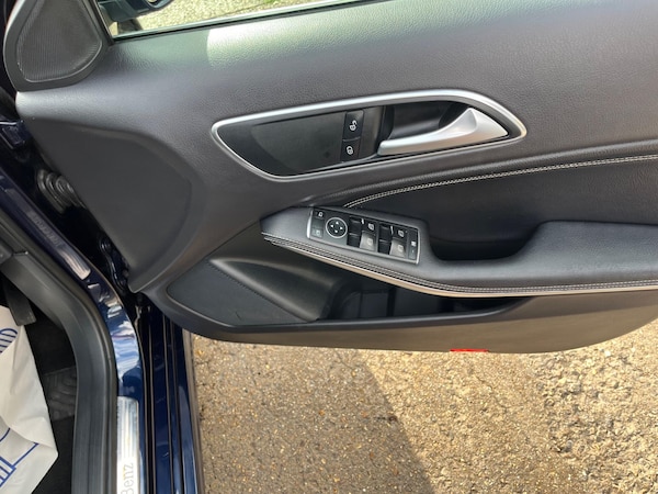 Used Mercedes-Benz A-Class 2018 for sale - 75507889: Photo 47