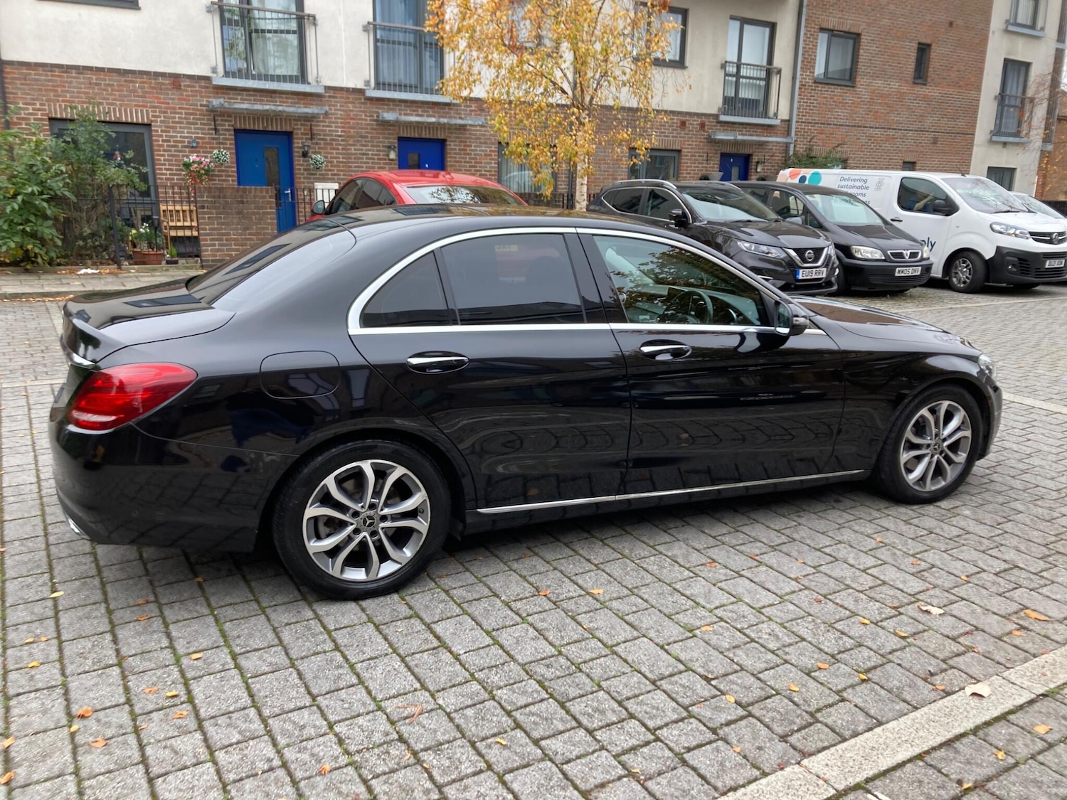 Used Mercedes-Benz C Class 2018 for sale - 76270957: Photo 15