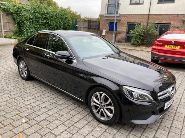 Used Mercedes-Benz C Class 2018 for sale - 76270957: Photo 17