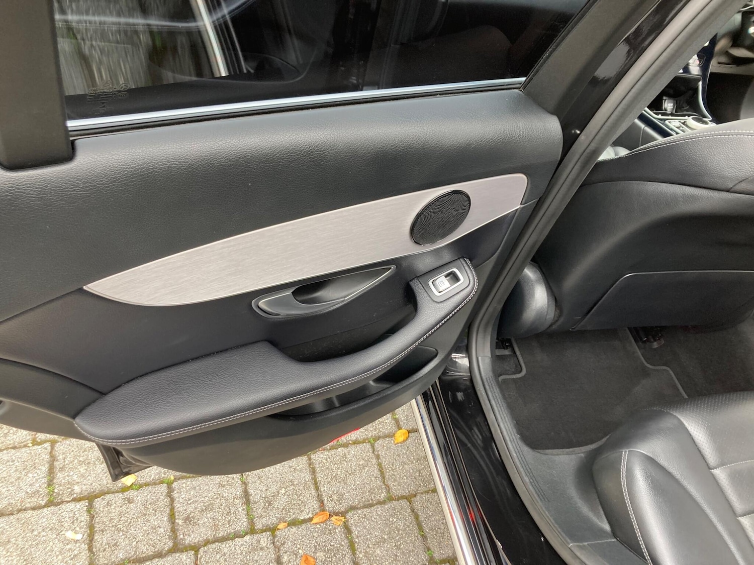 Used Mercedes-Benz C Class 2018 for sale - 76270957: Photo 40