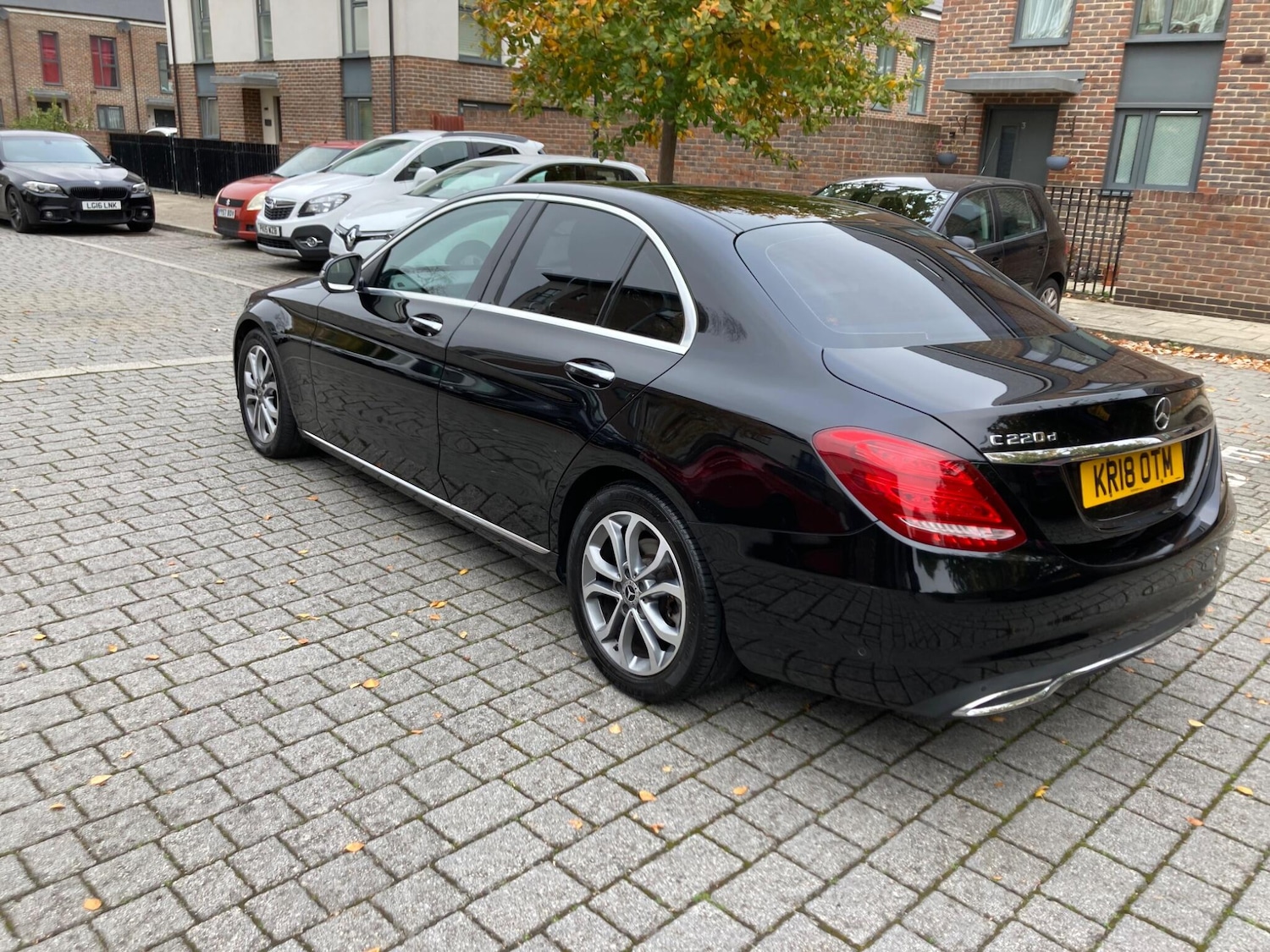 Used Mercedes-Benz C Class 2018 for sale - 76270957: Photo 9