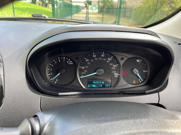 Used Ford Ka+ 2017 for sale - 73859090: Photo 25
