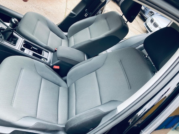 Used Volkswagen Golf 2016 for sale - 74666749: Photo 22