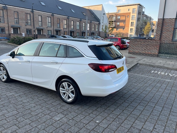 Used Vauxhall Astra 2017 for sale - 74310809: Photo 10
