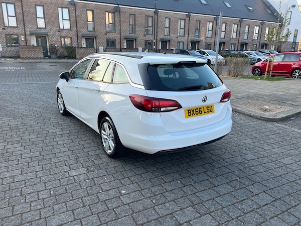 Used Vauxhall Astra 2017 for sale - 74310809: Photo 11