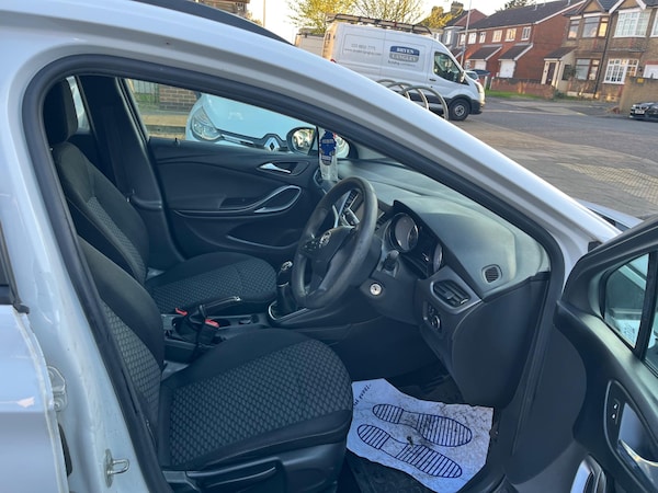 Used Vauxhall Astra 2017 for sale - 74310809: Photo 18