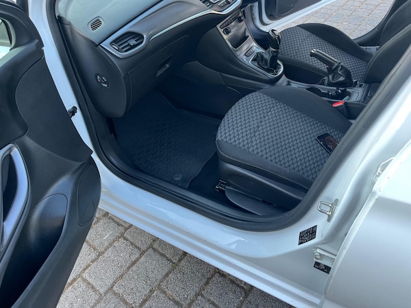 Used Vauxhall Astra 2017 for sale - 74310809: Photo 54