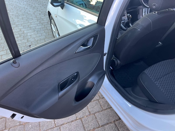 Used Vauxhall Astra 2017 for sale - 74310809: Photo 56