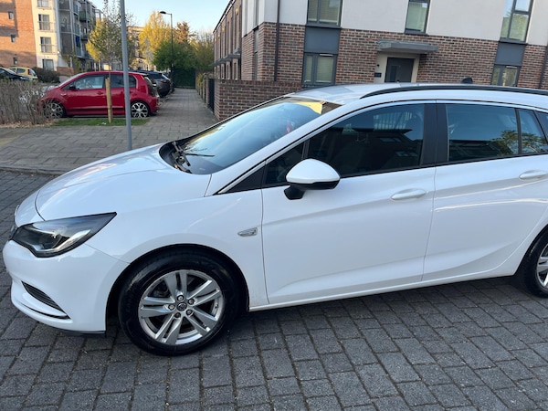 Used Vauxhall Astra 2017 for sale - 74310809: Photo 7