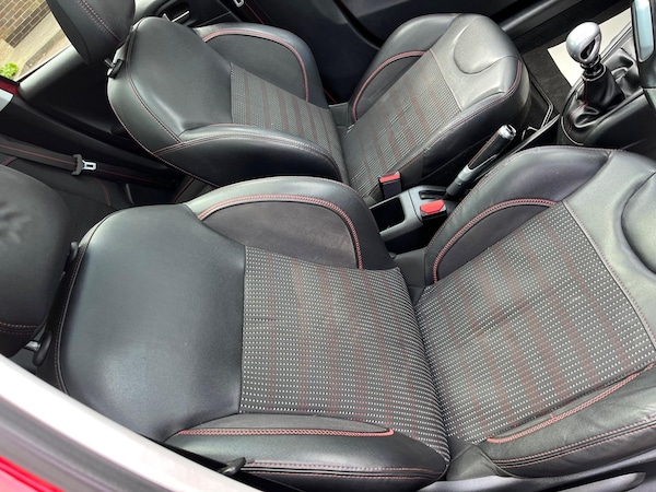 Used Peugeot 208 2016 for sale - 74441555: Photo 15