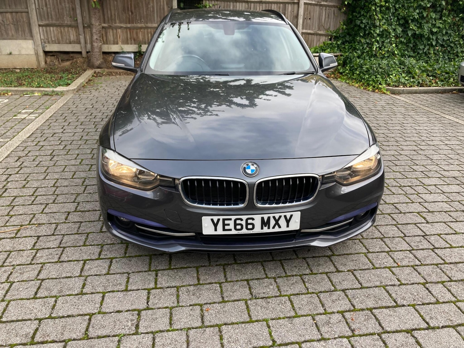 Used BMW 3 Series 2016 for sale - 76151188: Photo 2