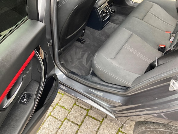 Used BMW 3 Series 2016 for sale - 76151188: Photo 35