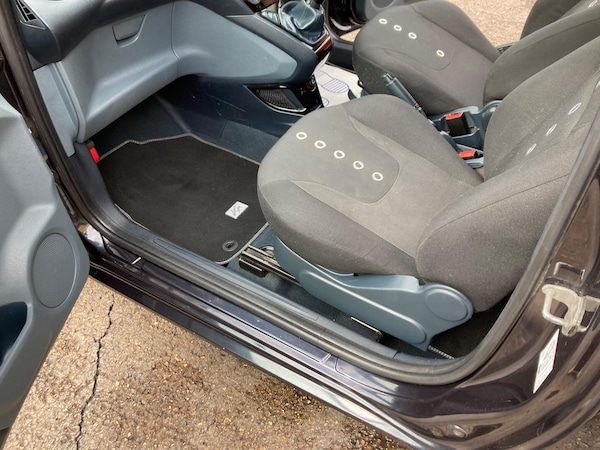 Used Ford Ka 2011 for sale - 76227560: Photo 36