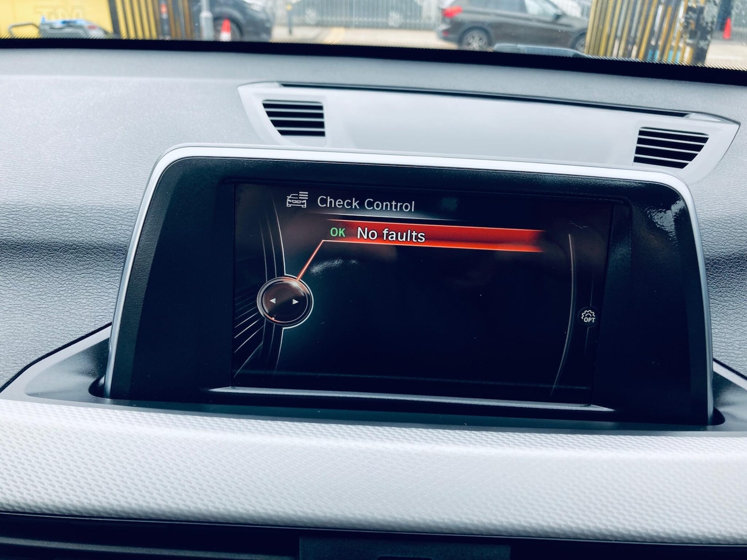 Used BMW X1 2016 for sale - 75977029: Photo 45