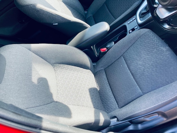 Used Toyota Yaris Cross 2022 for sale - 75646427: Photo 15