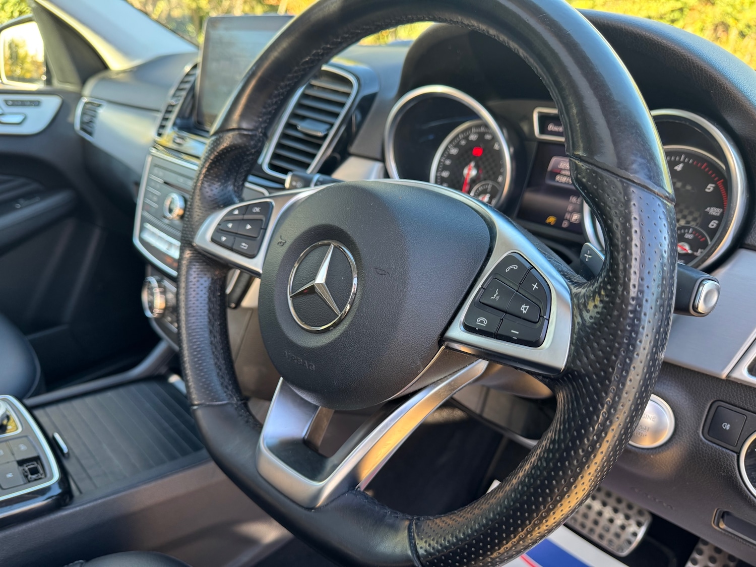 Used Mercedes-Benz GLE 2016 for sale - 76391908: Photo 32