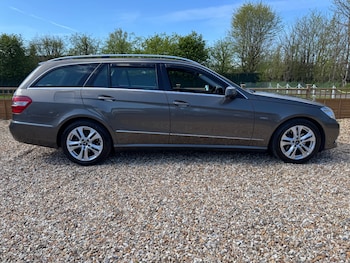 Used Mercedes-Benz E Class 2012 for sale - 78151042: Photo