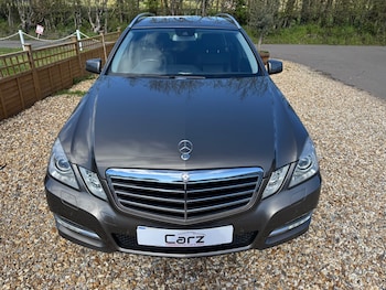 Used Mercedes-Benz E Class 2012 for sale - 78151042: Photo