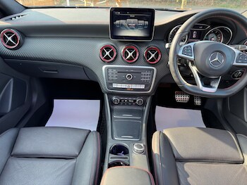 Used Mercedes-Benz A-Class 2016 for sale - 75547863: Photo