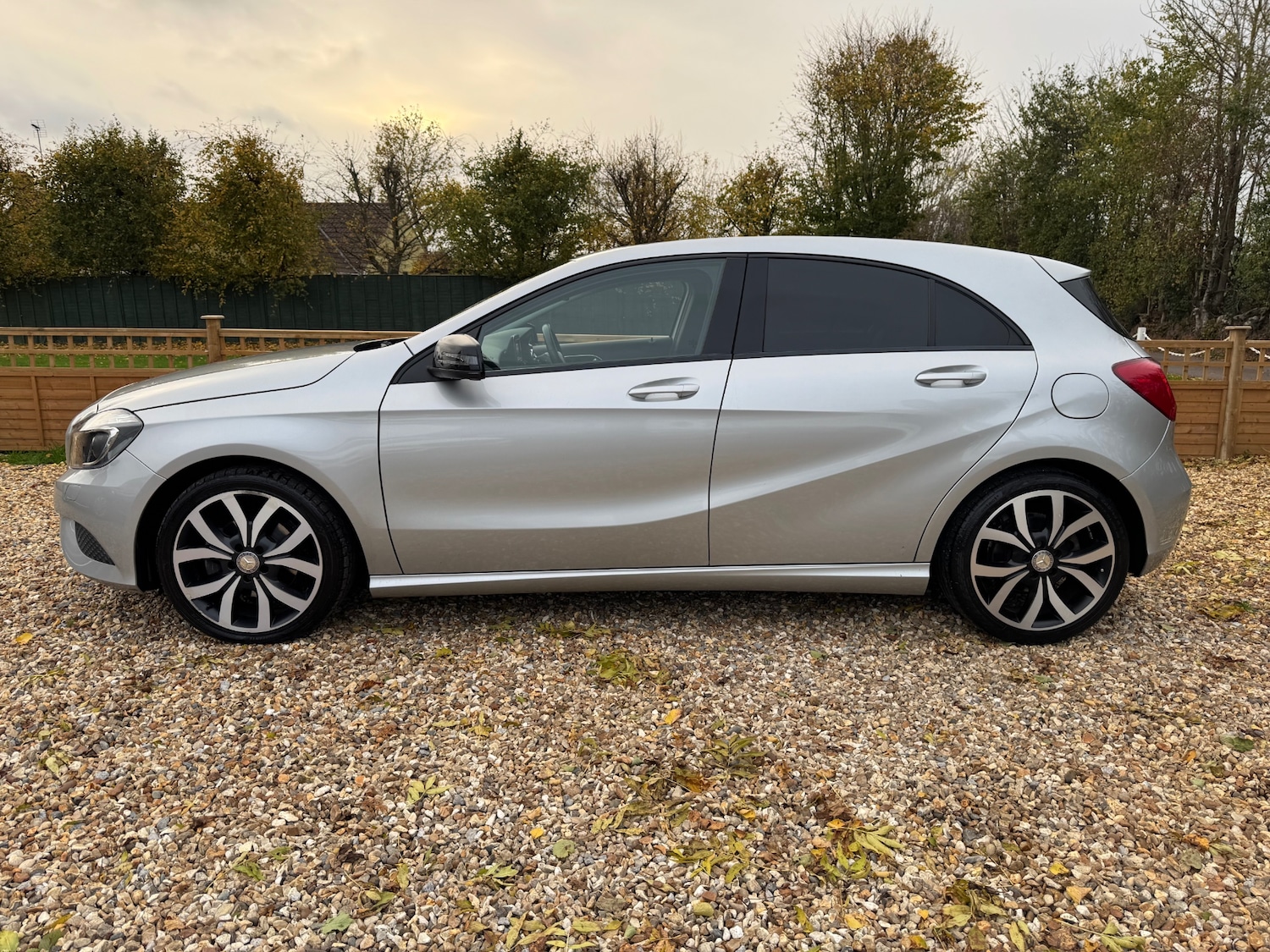 Used Mercedes-Benz A-Class 2014 for sale - 76391961: Photo 12