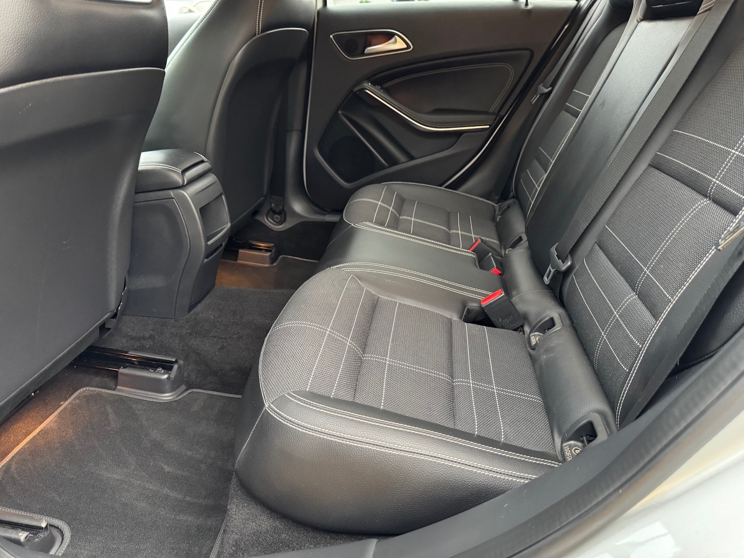 Used Mercedes-Benz A-Class 2014 for sale - 76391961: Photo 15