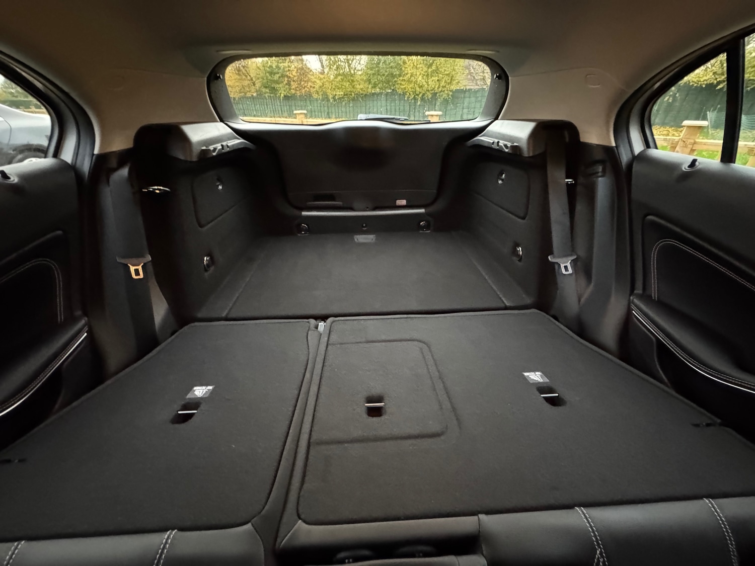 Used Mercedes-Benz A-Class 2014 for sale - 76391961: Photo 25