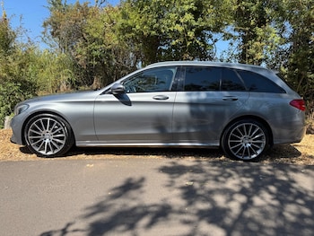 Used Mercedes-Benz C Class 2015 for sale - 79490900: Photo