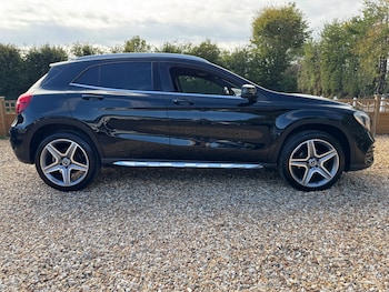 Used Mercedes-Benz GLA 2017 for sale - 76117130: Photo 3