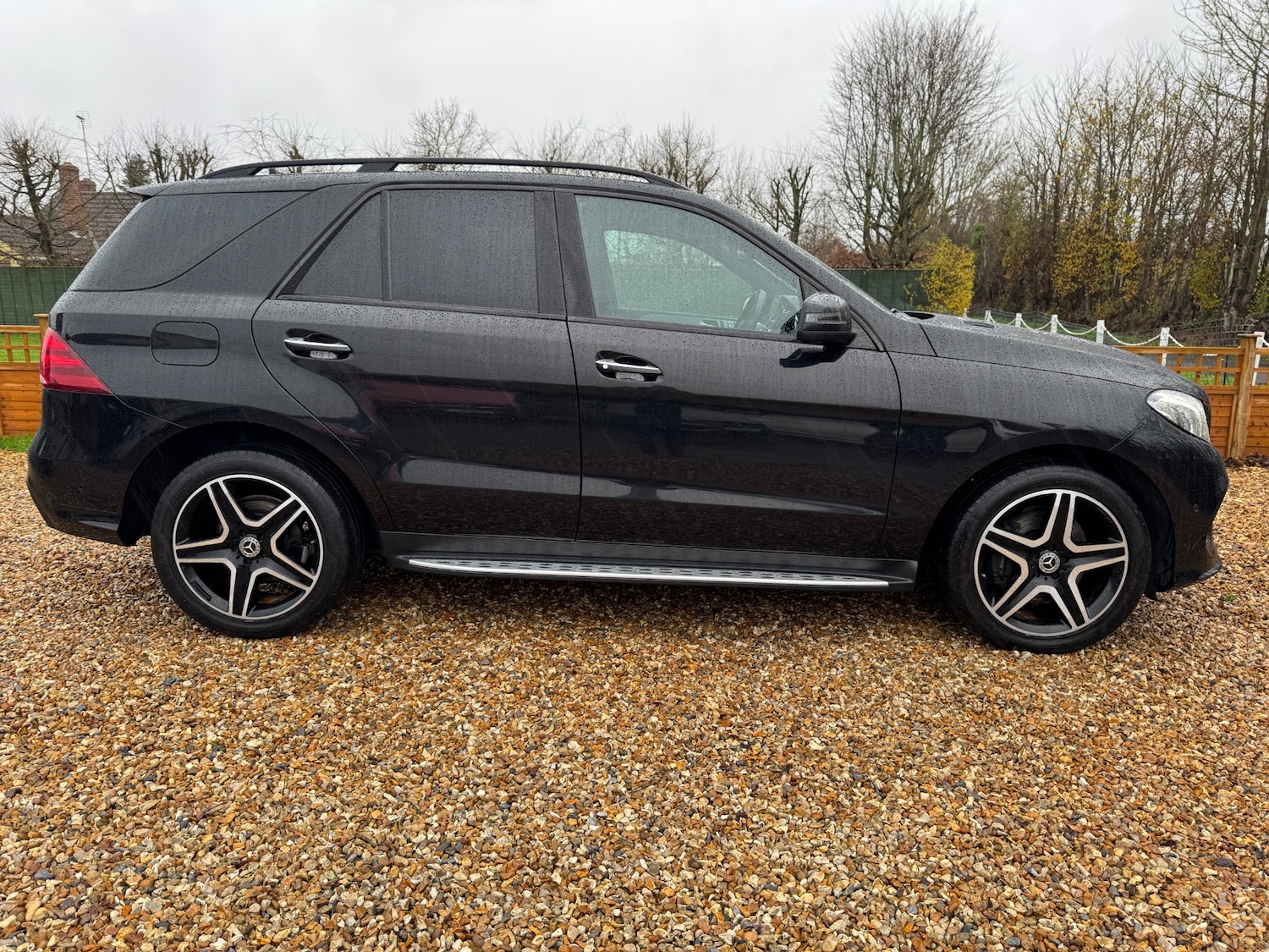 Used Mercedes-Benz GLE 2018 for sale - 76768973: Photo 3