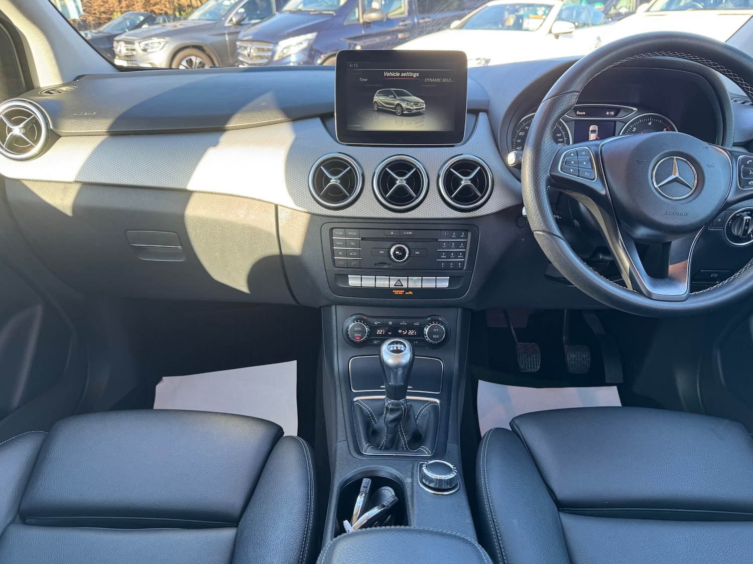 Used Mercedes-Benz B Class 2017 for sale - 77902603: Photo 2