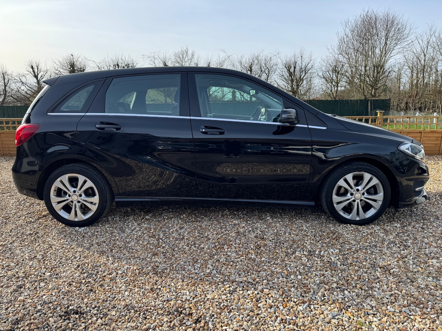 Used Mercedes-Benz B Class 2017 for sale - 77902603: Photo 4