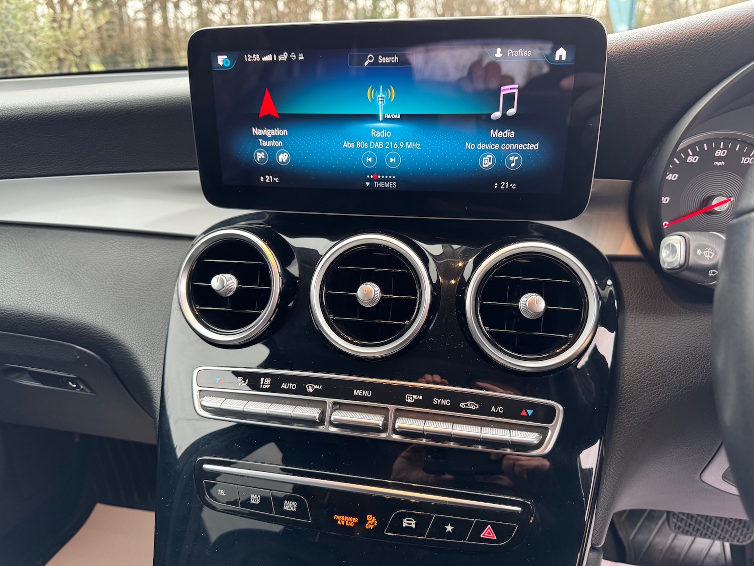 Used Mercedes-Benz GLC 2019 for sale - 77335668: Photo 17