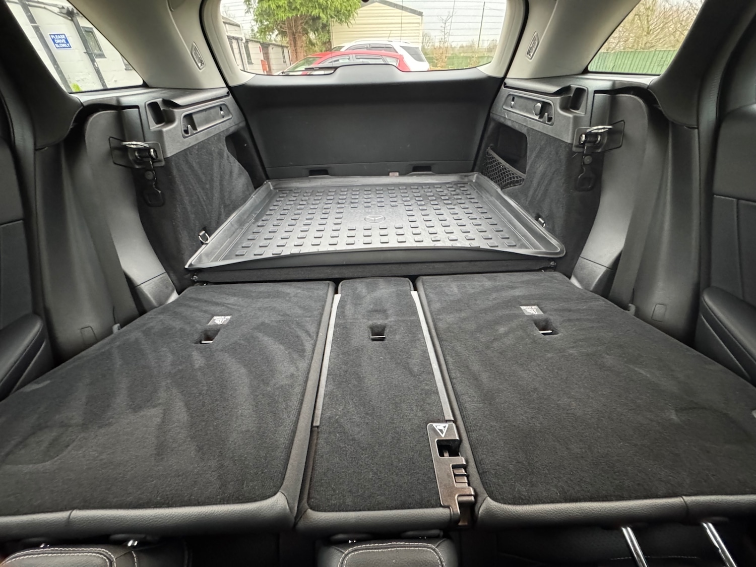 Used Mercedes-Benz GLC 2019 for sale - 77335668: Photo 25