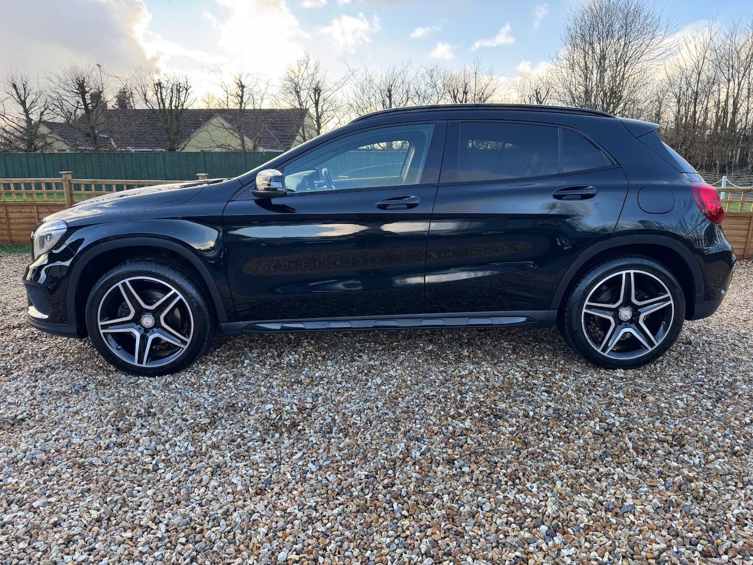 Used Mercedes-Benz GLA 2015 for sale - 77233841: Photo 3
